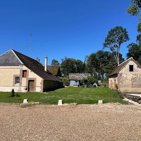 Gite A La Ferme De Sainte Radegonde Lanneray Εξωτερικό φωτογραφία